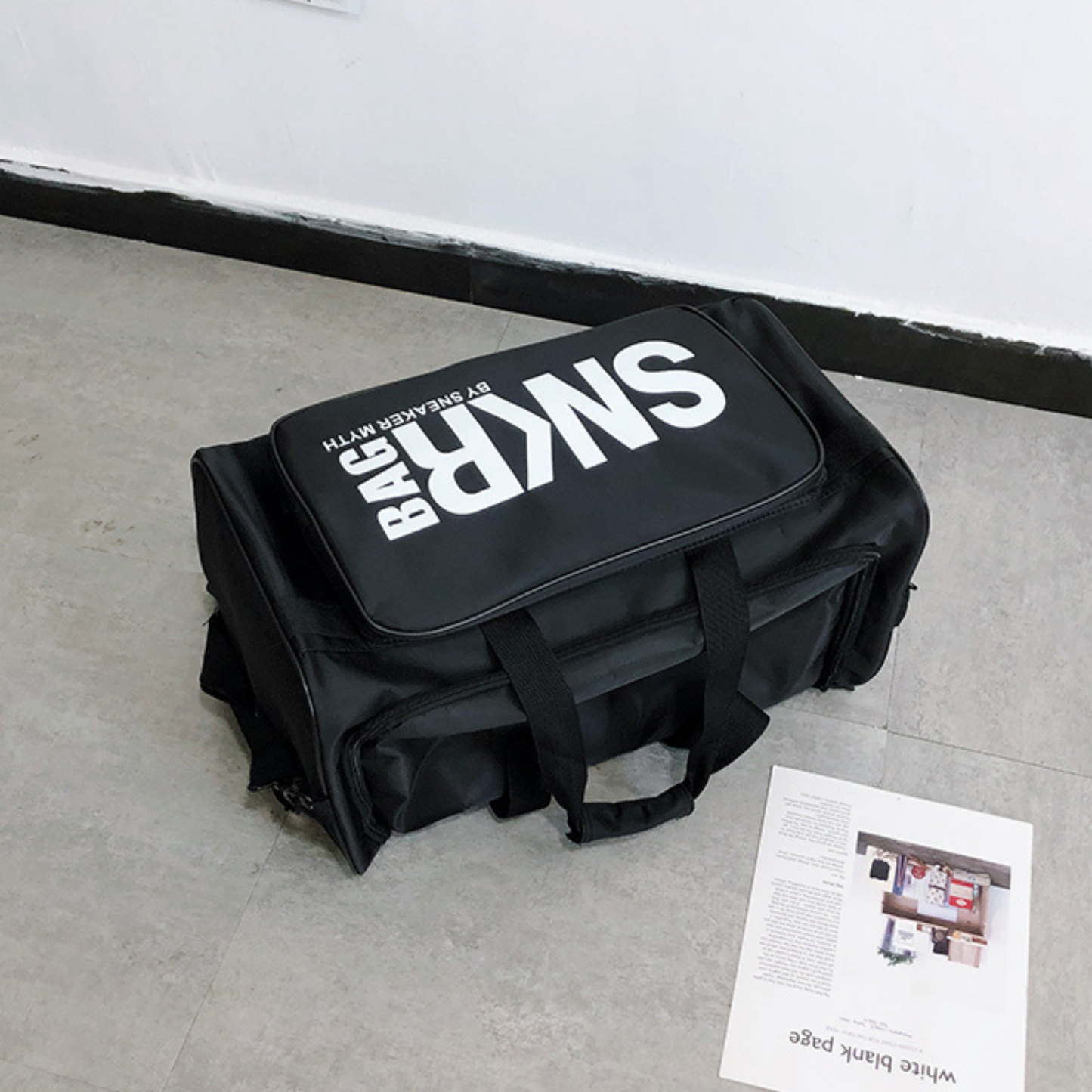 Noona SNKR Bag: All-in-One Gym & Sport Bag