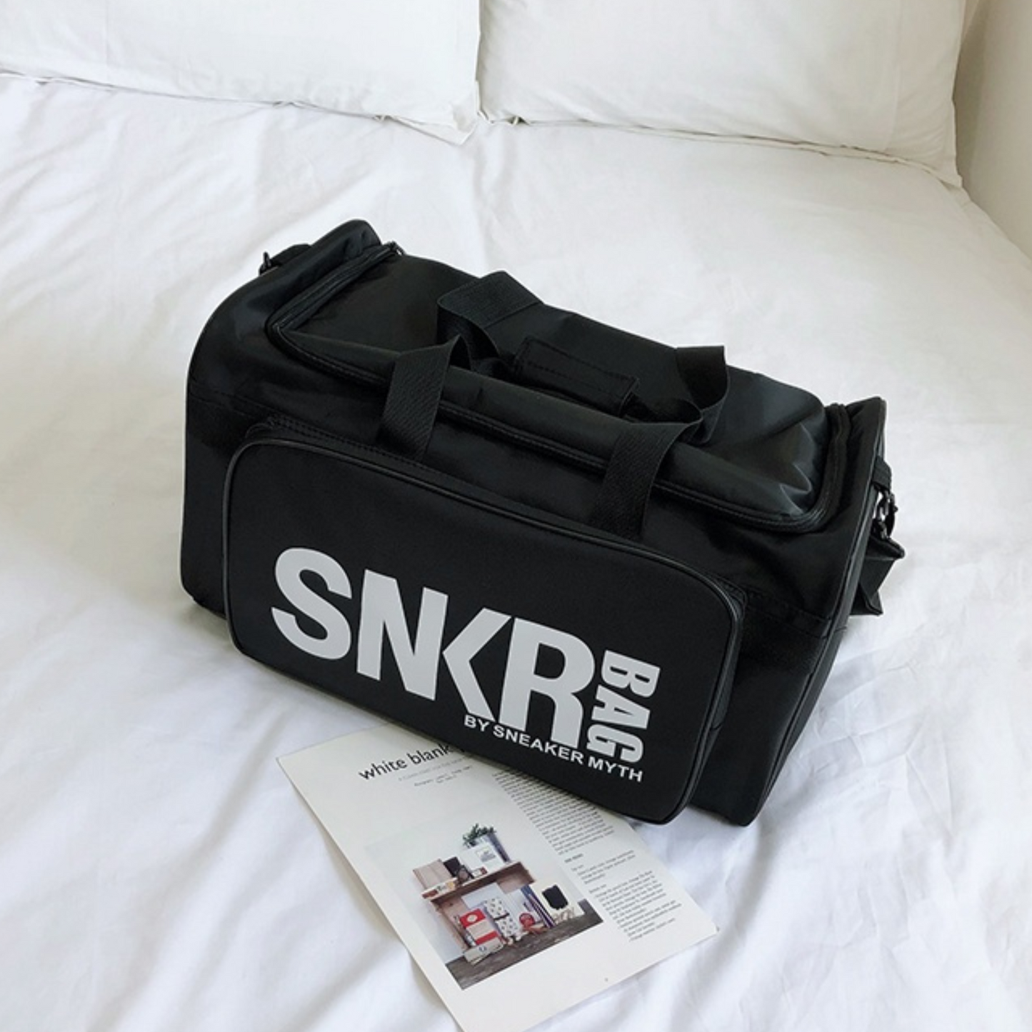 Noona SNKR Bag: All-in-One Gym & Sport Bag